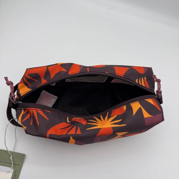 REI Co-op Roadtripper Pod Bag Small Travel Organizer Storage Luggage Hiking New - Picture 8 of 9